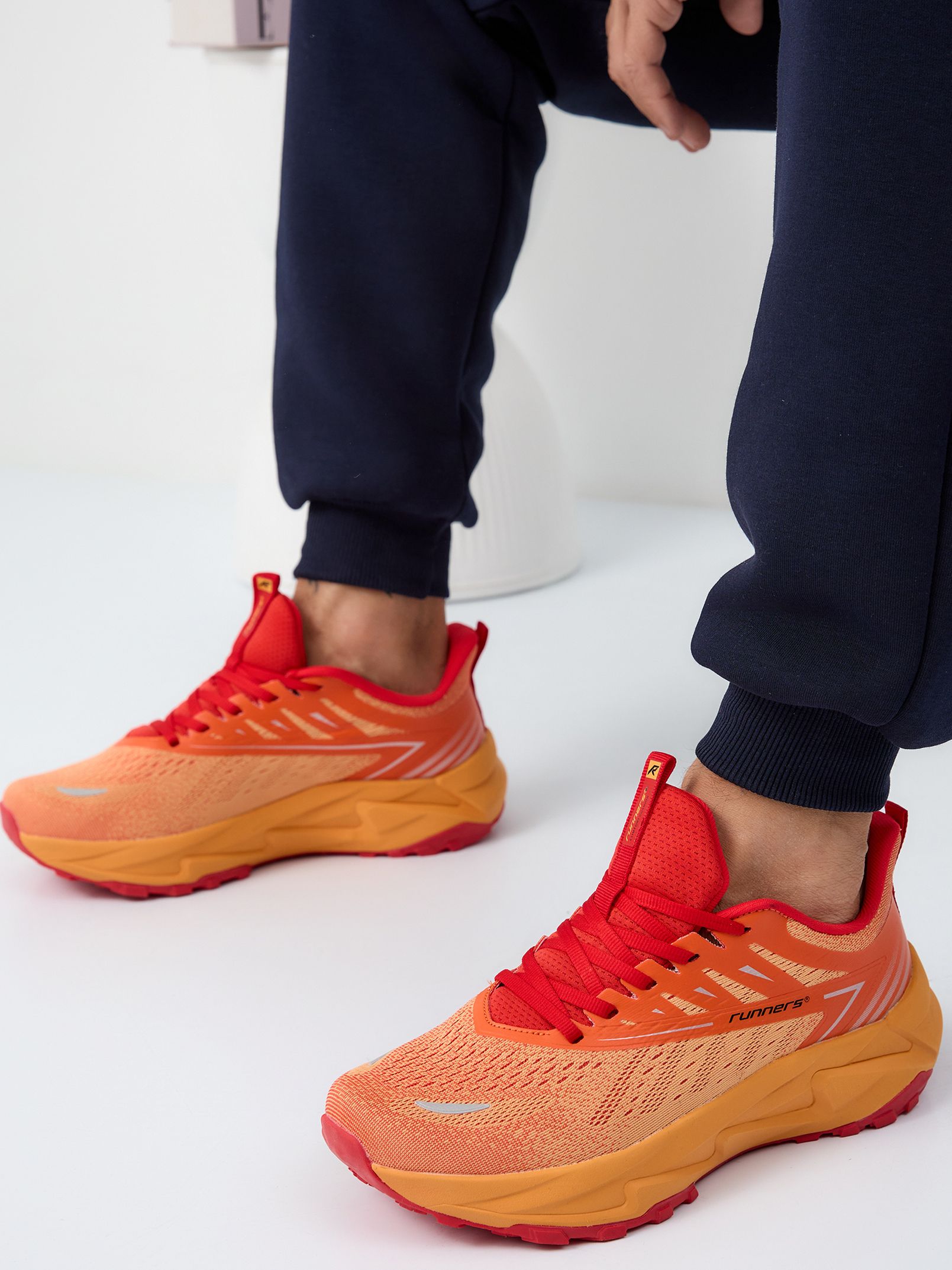 Кроссовки мужские Runners RNS-251-6416 red/yellow
