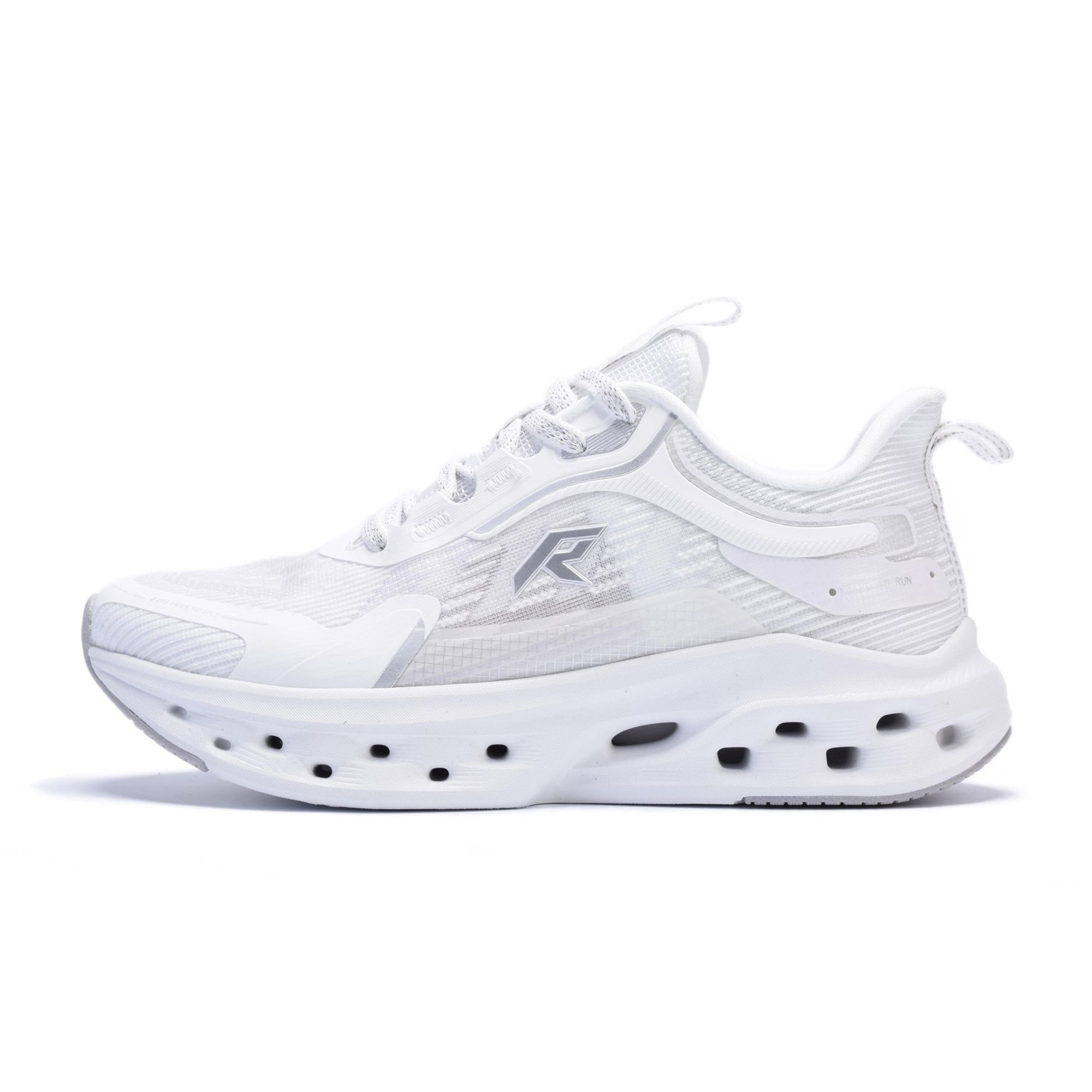 Кроссовки женские Runners RNS-251-04801 white-silver 39