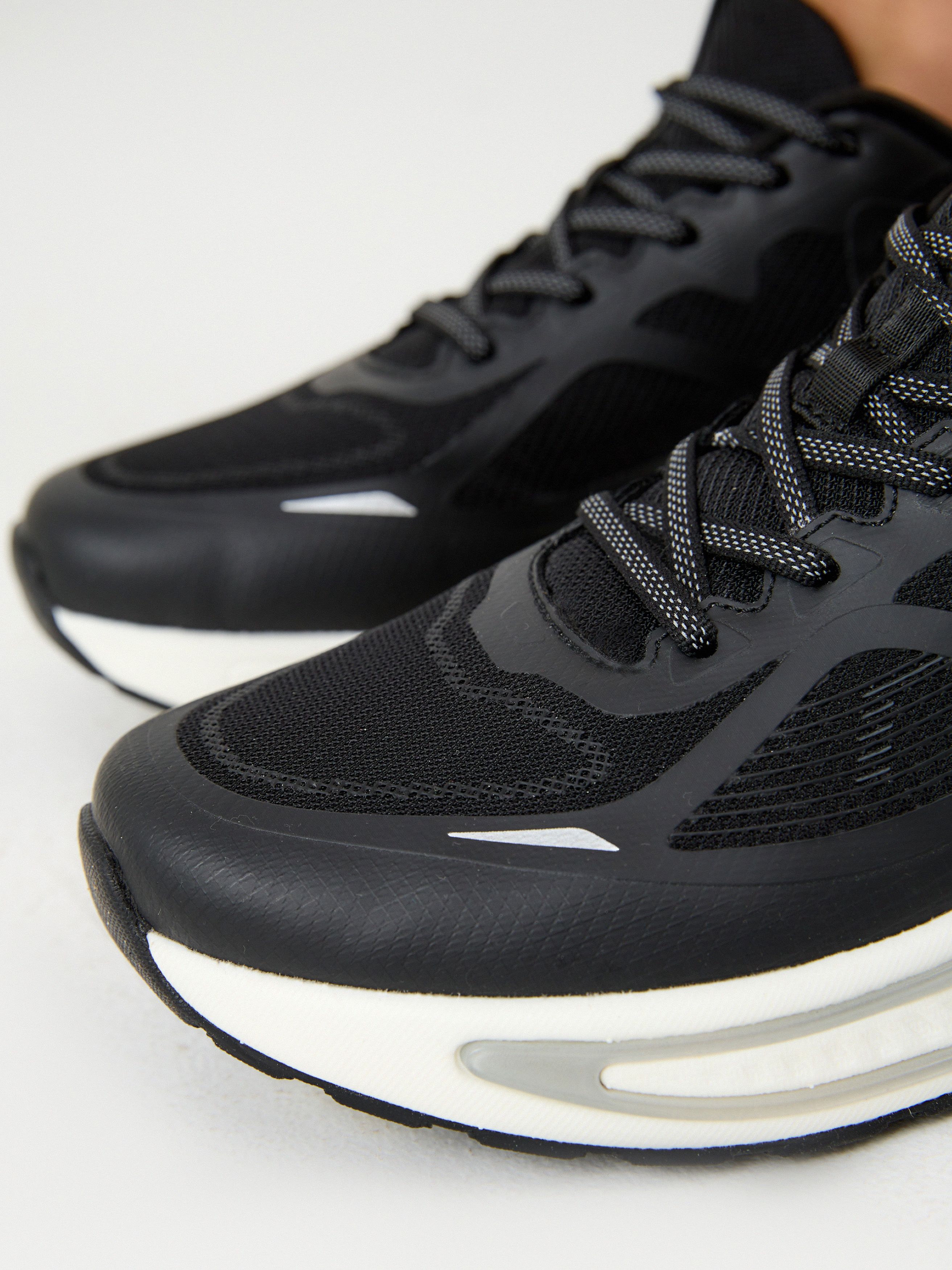 Кроссовки женские Runners RNS-251-6614 black/dk.grey