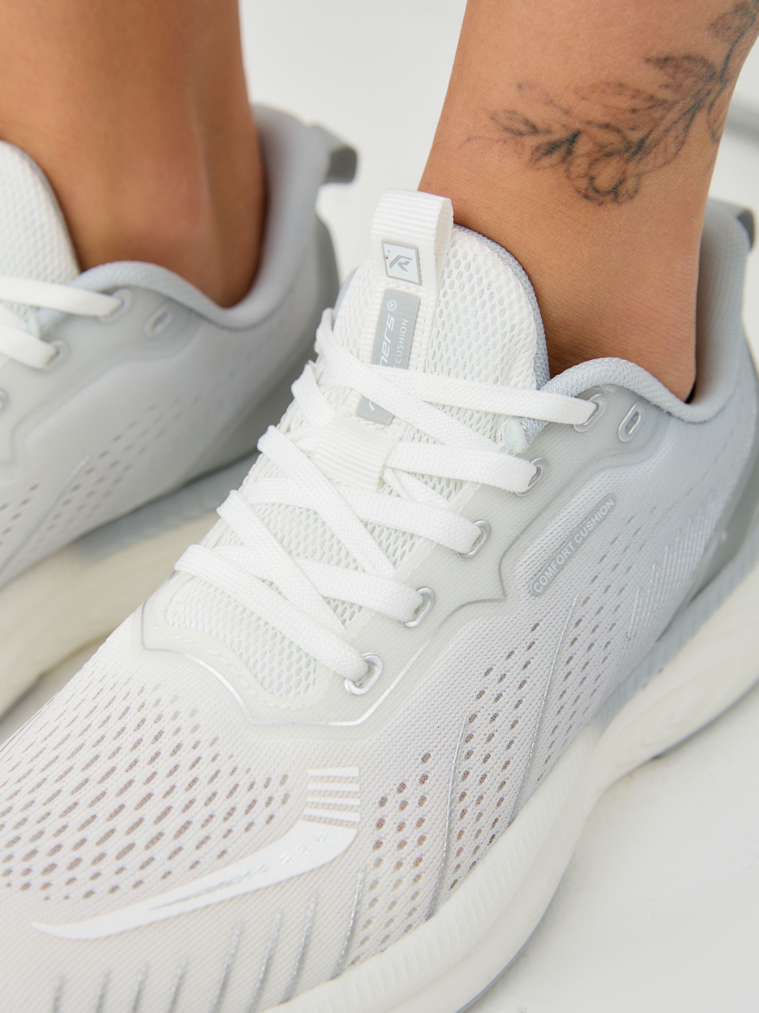 Кроссовки женские Runners RNS-251-5802 white/lt.grey
