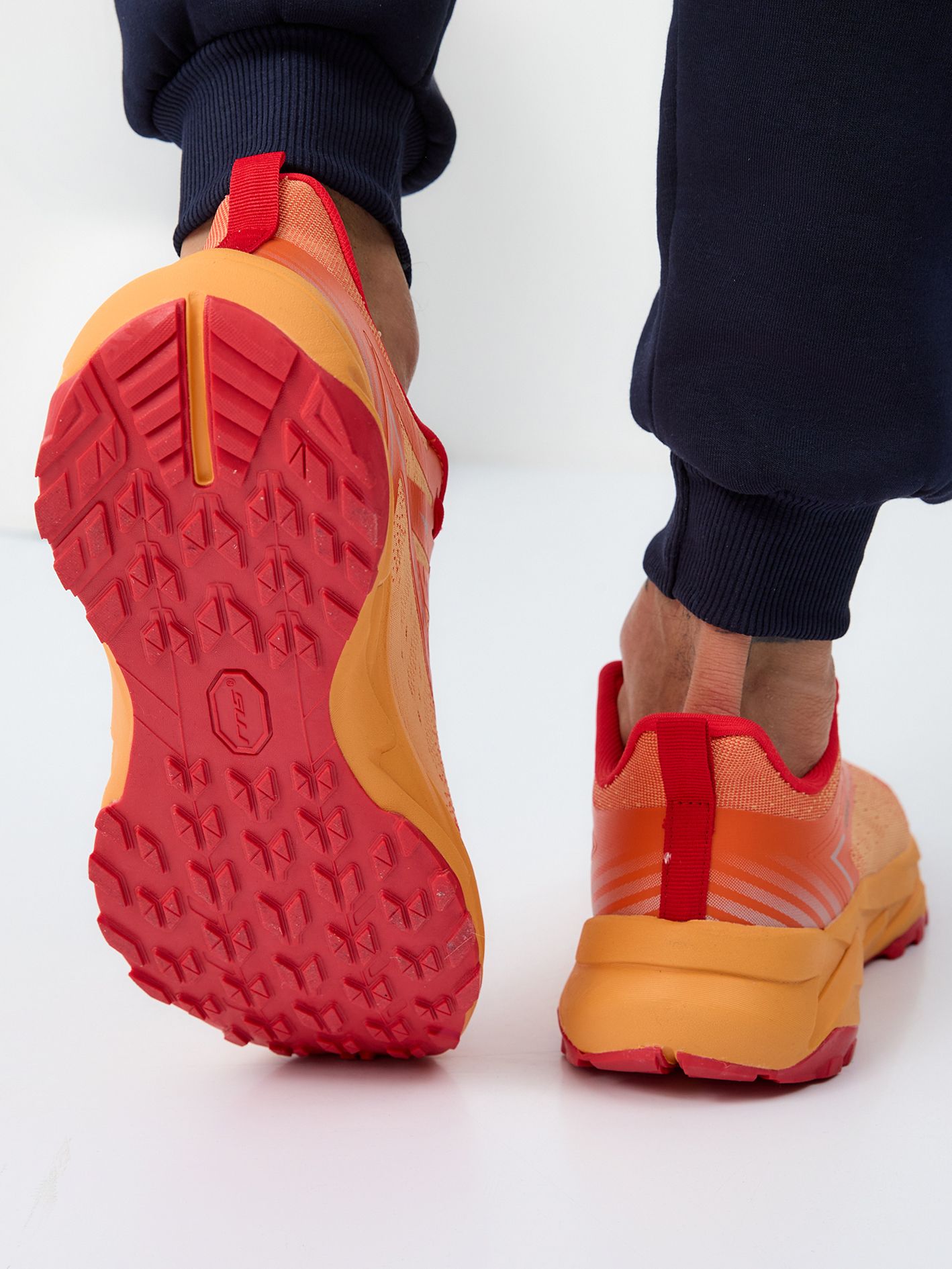 Кроссовки мужские Runners RNS-251-6416 red/yellow