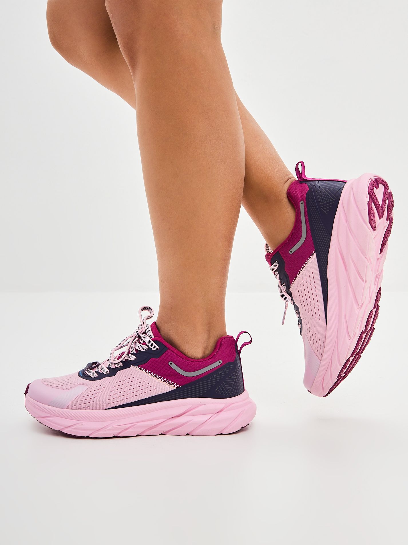 Кроссовки женские Runners RNS-241-12701 lt.pink
