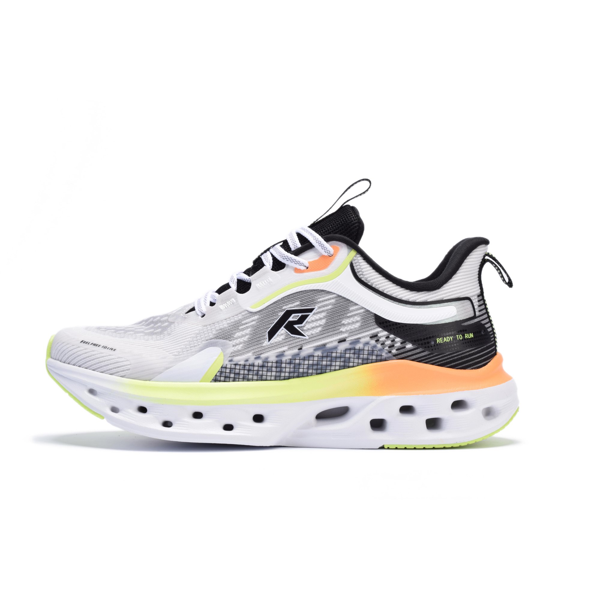 Кроссовки мужские Runners RNS-251-04801 white-black 41